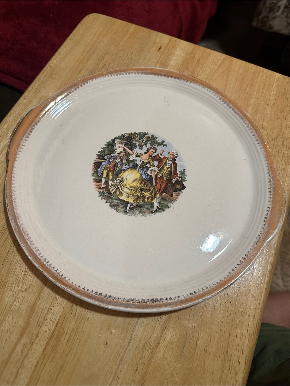 Vintage-Style Decorative White Ceramic Plate with Center Scene